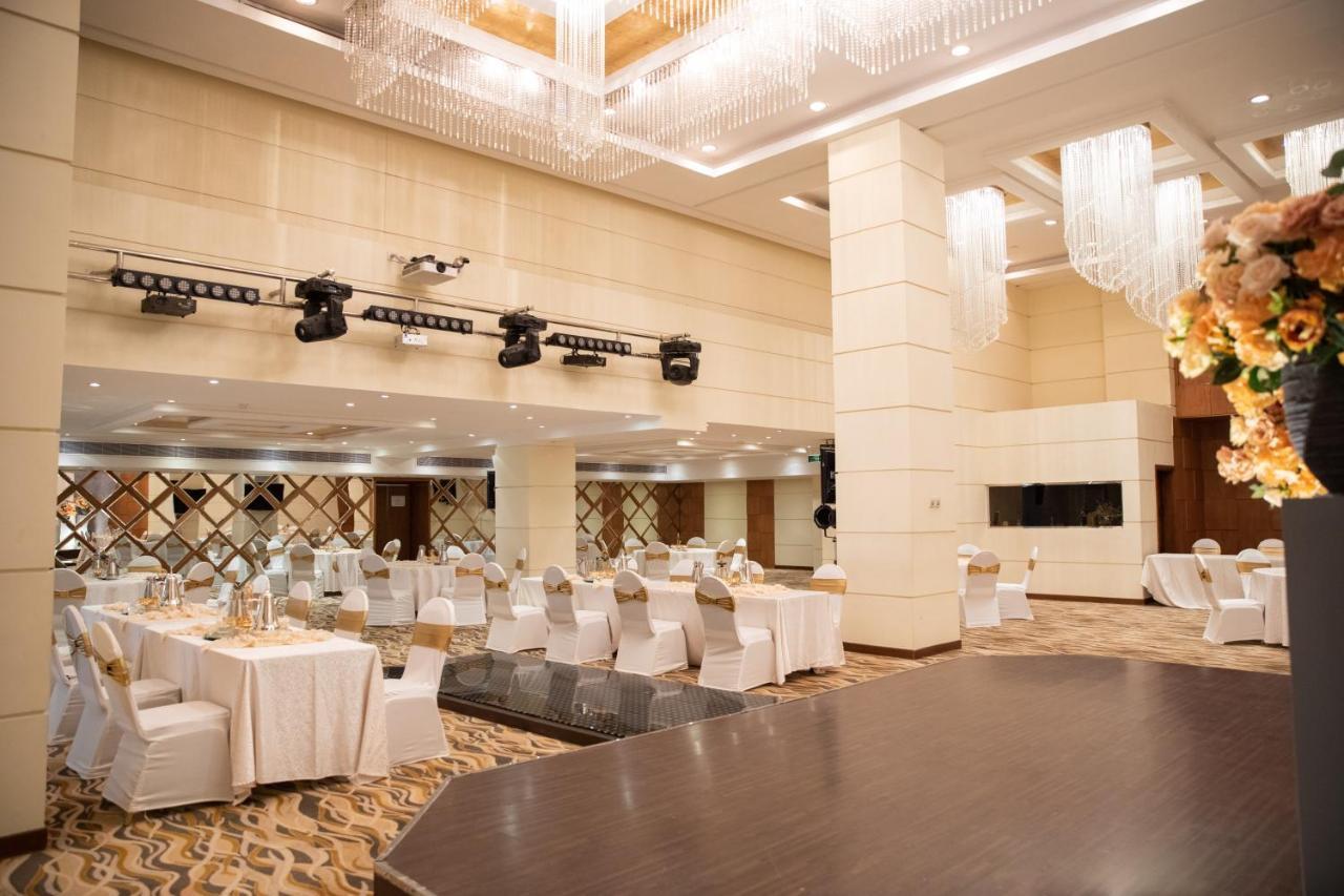 Al Hayatt Hotel